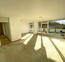 Provisionsfrei direkt vom Eigentümer: Großzügige 4,5-Zimmer-Wohnung mit 2 Loggien in München-Solln