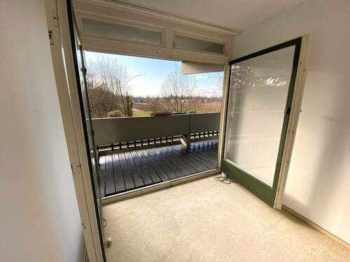 Bild 2 - 4 Zimmer Etagenwohnung zum Kaufen in München