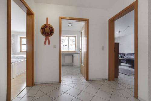 Flur - Etagenwohnung mit 64,00 m&sup2; in Wengen Weitnau zum Kaufen