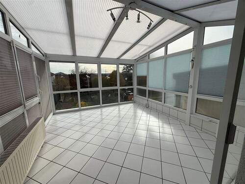 Anbau/Wintergarten - Gemütliches Familienhaus mit Garage in 66359 Bous