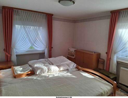 Schlafzimmer EG - 