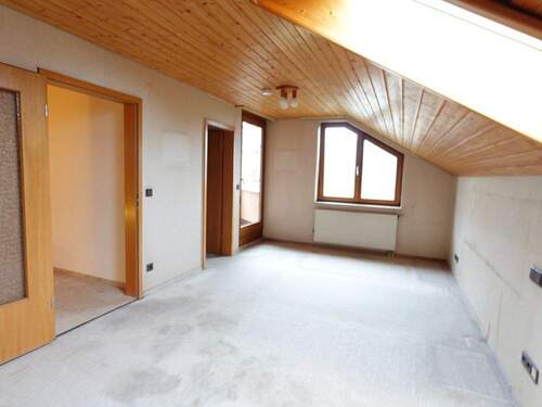 Großzügiges Schlafzimmer - 