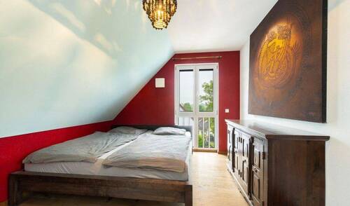Schlafzimmer 2 OG - 