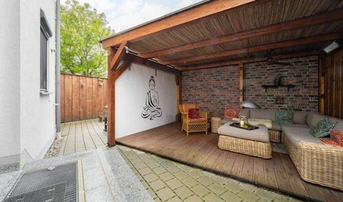 Pergola - 5 Zimmer Doppelhaushälfte in Markt Indersdorf