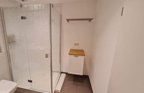 Badezimmer OG Bild 2 - 