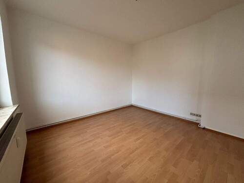 Zimmer I - Etagenwohnung mit 107,00 m&sup2; in Göttingen zur Miete