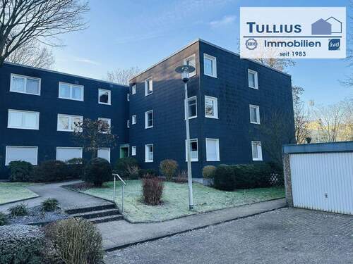 Ansicht - Erdgeschosswohnung mit Loggia und Stellplatz in Essen-Holthausen