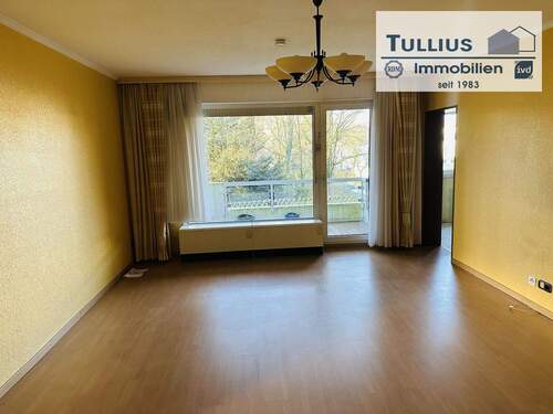 Wohnzimmer - Etagenwohnung mit 91,00 m&sup2; in Essen zum Kaufen