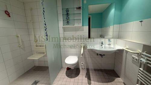 Badezimmer, Ansicht 1 - 