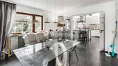 EG Esszimmer 1 - Traumhaftes Mehrfamilienhaus mit großzügigem Garten, luxuriösem Badezimmer und Wintergarten