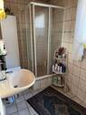 Bad mit Dusche (EG) - 