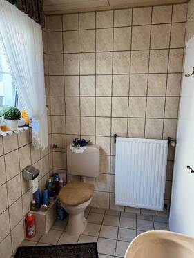 Bad mit Dusche (EG) - 