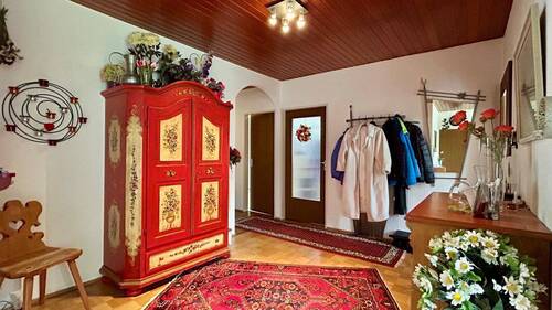 2 Eingangsbereich - 