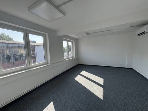 Büro 4 - 