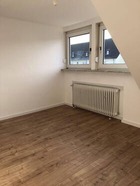 Schlafzimmer 1 - Mehrfamilienhaus, Wohnhaus mit 67,00 m² in Unna zur Miete
