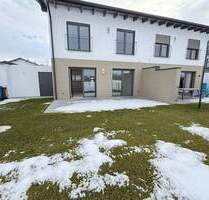 Provisionsfrei ! Klimafreundlicher NeubauDHH KfW40 mit PV und Speicher - Straubing Ittling