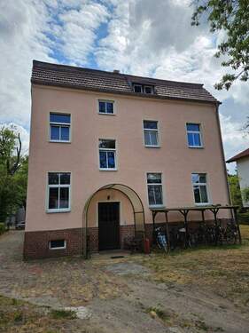 Hausansicht - Mehrfamilienhaus, Wohnhaus mit 309,70 m&sup2; in Zeuthen zum Kaufen