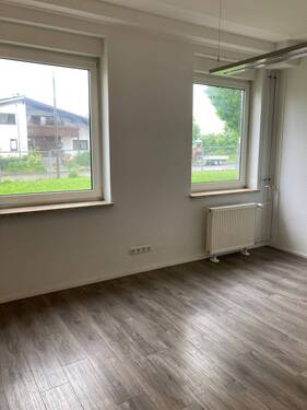 IMG_1768.JPG - 2 Zimmer Büro in Villingen-Schwenningen