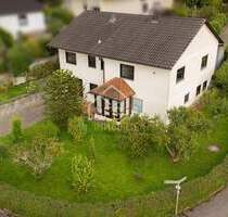 Einfamilienhaus mit Wintergarten und Ausbaupotenzial in ruhiger Lage - Oberstenfeld