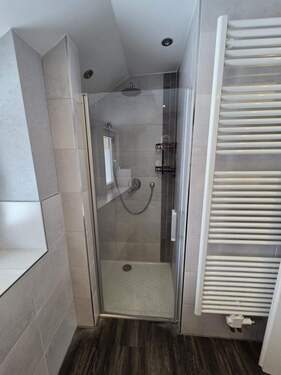 Dusche OG - 