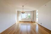 Wohnzimmer - 3 Zimmer Etagenwohnung zum Kaufen in Bietigheim-Bissingen