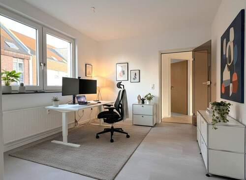 Diele (KI-Bsp. 2) - Etagenwohnung mit 102,00 m&sup2; in Mönchengladbach zum Kaufen