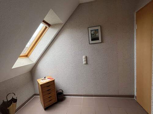 Treppenplateau vor Wohnungstür - 