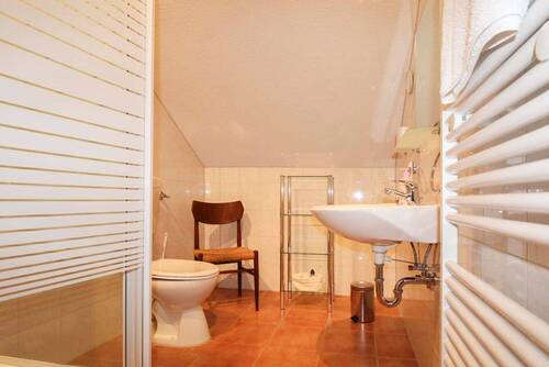 Badezimmer Bestandshaus (2) - 