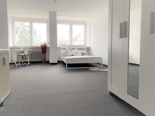 Blick in ein Zimmer - 