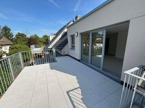 Dachterrasse - 5 Zimmer Etagenwohnung zum Kaufen in Wiesbaden
