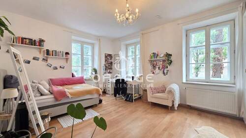 21 Whg. 1 Wohnzimmer - 