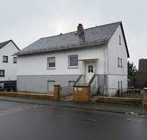 Freistehendes Einfamilienhaus mit Garage in Hünfelden - Mensfelden
