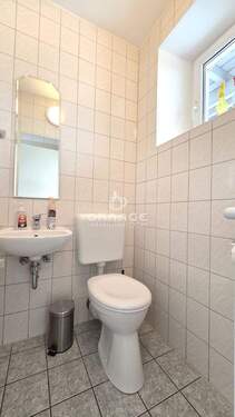Gewerbe 2 WC - 
