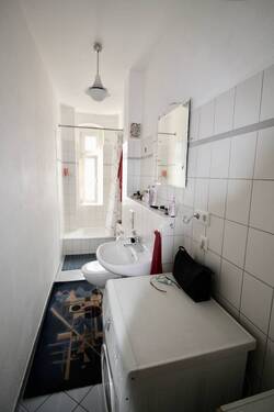 Bad - 2 Zimmer Etagenwohnung zum Kaufen in Berlin