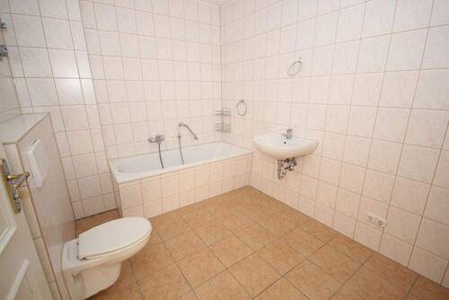 Bad - 2 Zimmer Etagenwohnung in Döbeln