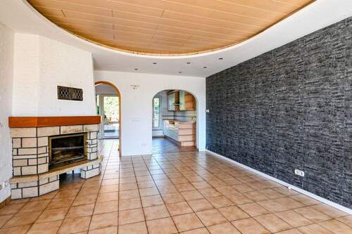 die Kaminecke im Wohnzimmer - 