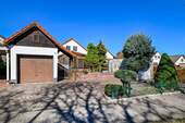 Haus und Garage - 