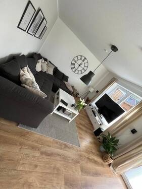 Wohnzimmer (1) - 4 Zimmer Doppelhaushälfte in Westerstede