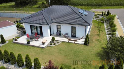 Wörnitz1 - Luxus trifft Stil: Exklusiver Bungalow in Wörnitz - Wohnen auf hohem Niveau