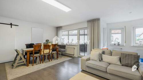 Haus 1 Wohnzimmer 2 - 