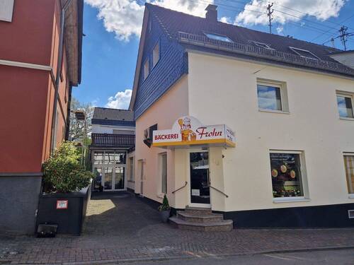 2473 Wohn-/Geschäftshaus in Much - 1 Zimmer Mehrfamilienhaus, Wohnhaus zum Kaufen in Much