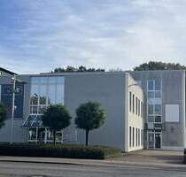 Top-Standort an Hamburger Grenze: Repräsentativ, modern & großzügig - Norderstedt Garstedt