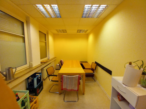 Personalraum mit Küche - 