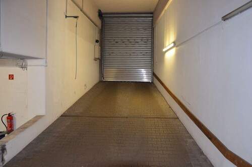 Ausfahrt Innenansicht - 