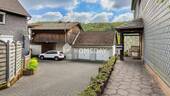 Nebenhaus - 8 Zimmer Doppelhaushälfte zum Kaufen in Wiehl