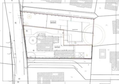 Grundstück rot markiert - 