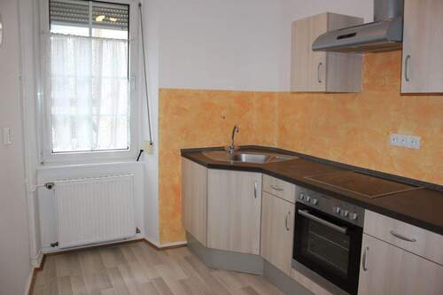 Küche mit EBK - 2 Zimmer Etagenwohnung in Kusel