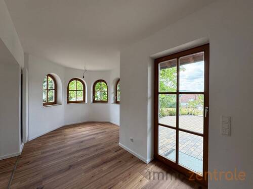 IMG_9310 - Geschmackvoll wohnen in Obererlbach - Neu renovierte 2-Zi.-EG-Wohnung mit Charme