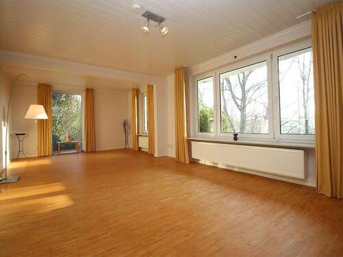 Großzügiger Wohnbereich - 