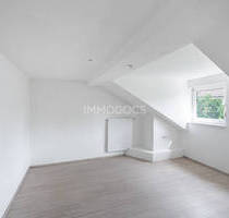 5-Zimmer Dachgeschosswohnung in ruhiger Lage von Kempten-Neuhausen - Kempten / Neuhausen